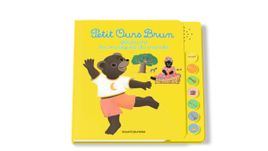 Couverture de Petit Ours Brun écoute les musiques du monde - Livre sonore